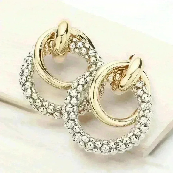 Two Tone Chunky Geometric Shape Earrings - Picture 2 of 2